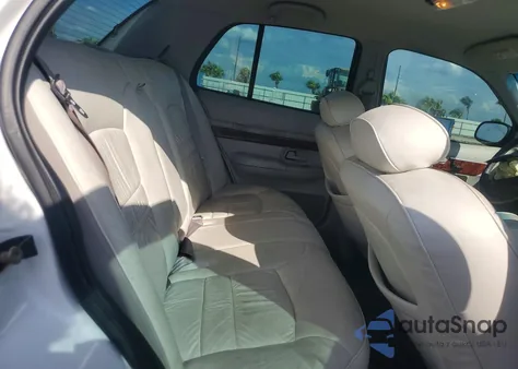 2000 Mercury Grand Marquis Ls z USA, uszkodzony, nr VIN 2MEFM75W6YX605222